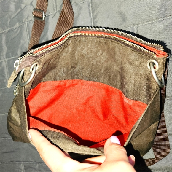 Baggallini crossbody bag - Picture 7 of 10